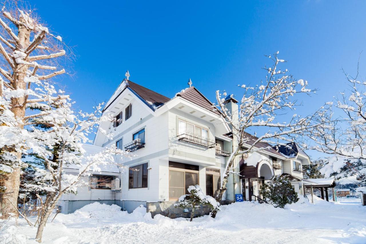 Petit Hotel P-Bow Hakuba Exterior photo