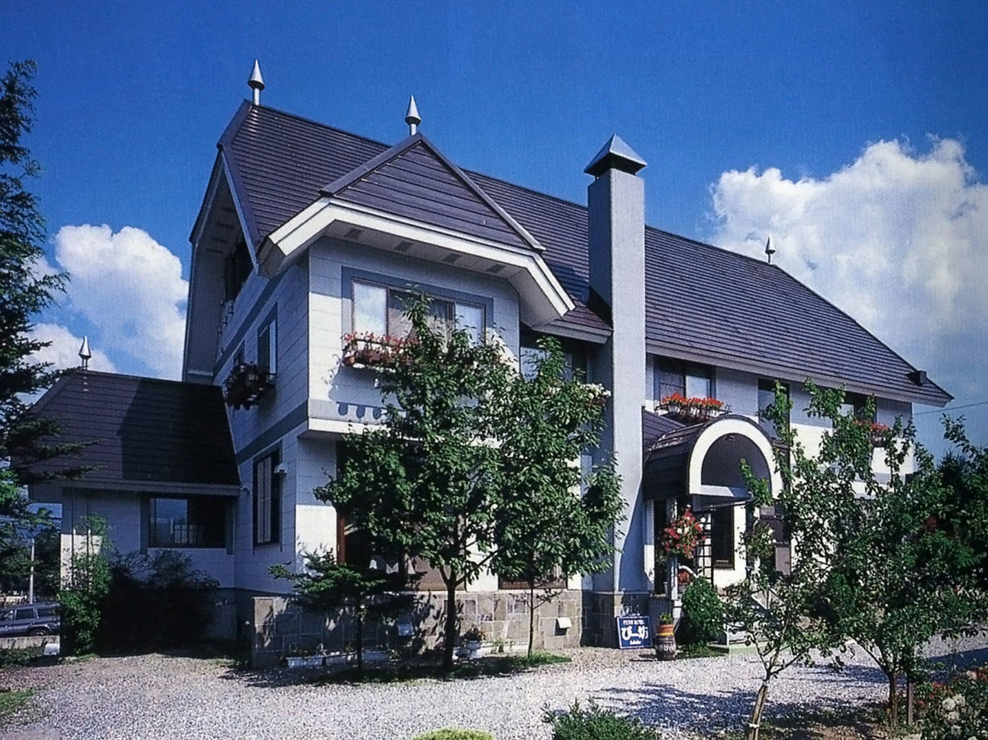 Petit Hotel P-Bow Hakuba Exterior photo